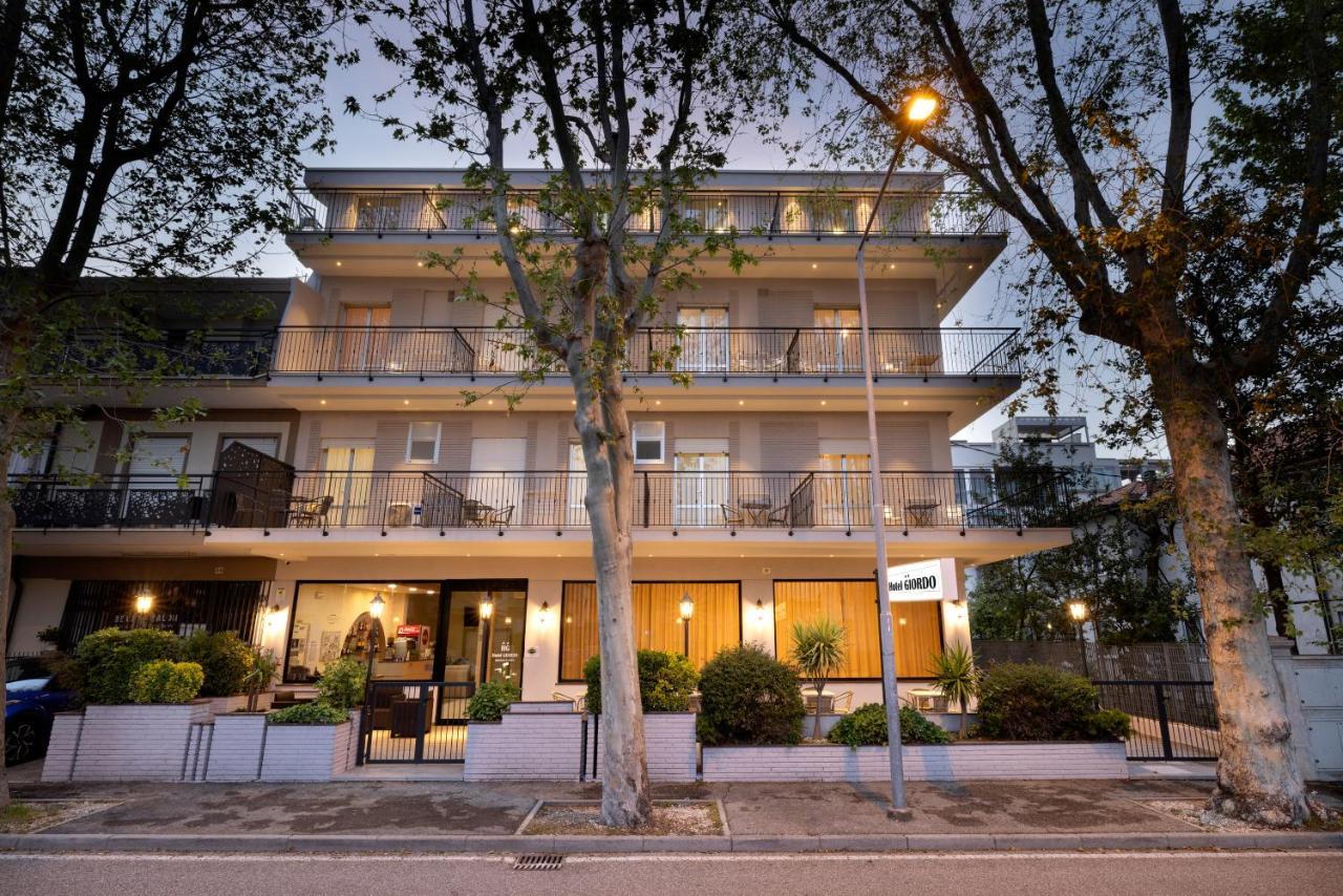 Hotel Giordo Rimini Exteriör bild